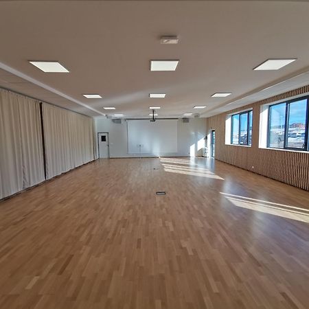圣皮埃尔 Les Terrasses Du Port酒店 外观 照片